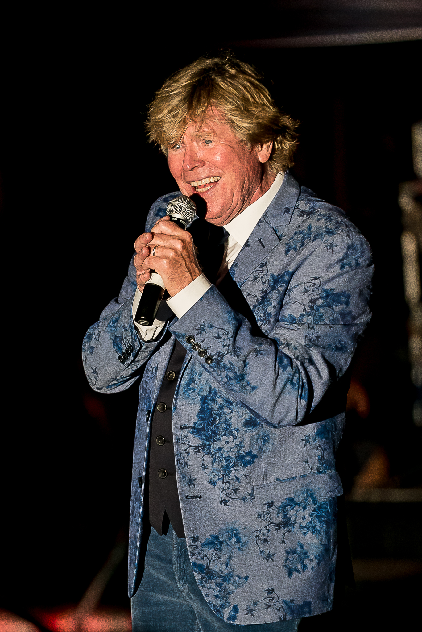 Concert Recap and Photos Peter Noone at the Misquamicut DriveIn (July