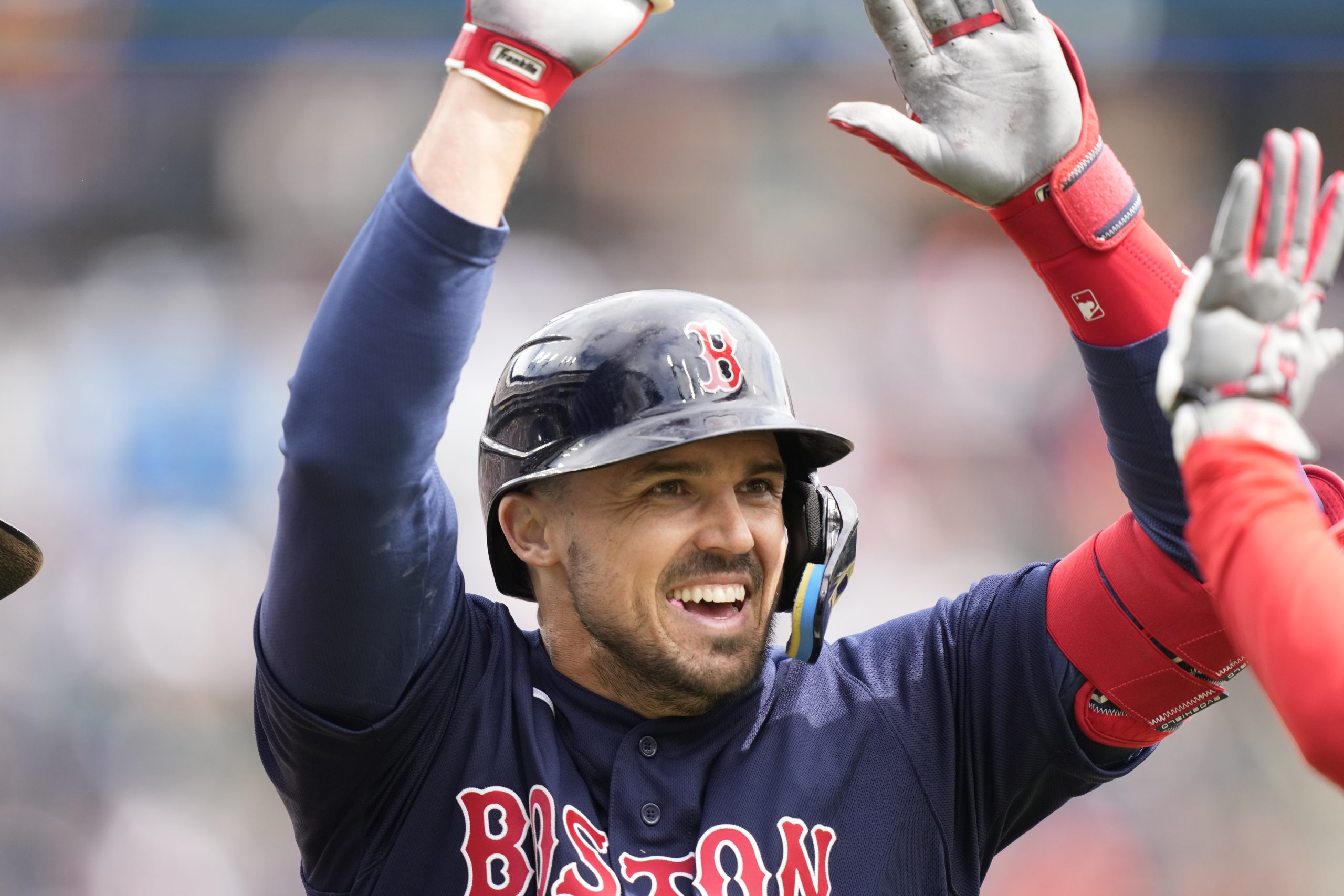 Red Sox slugger Adam Duvall going on IL with fractured wrist - What's Up  Newp