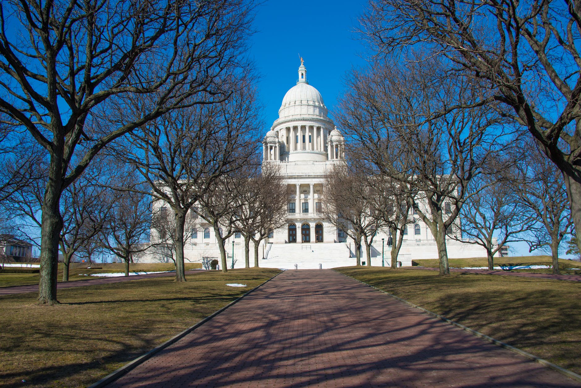 Rhode Island legislators introduce legislation to enhance mental health, substance abuse coverage